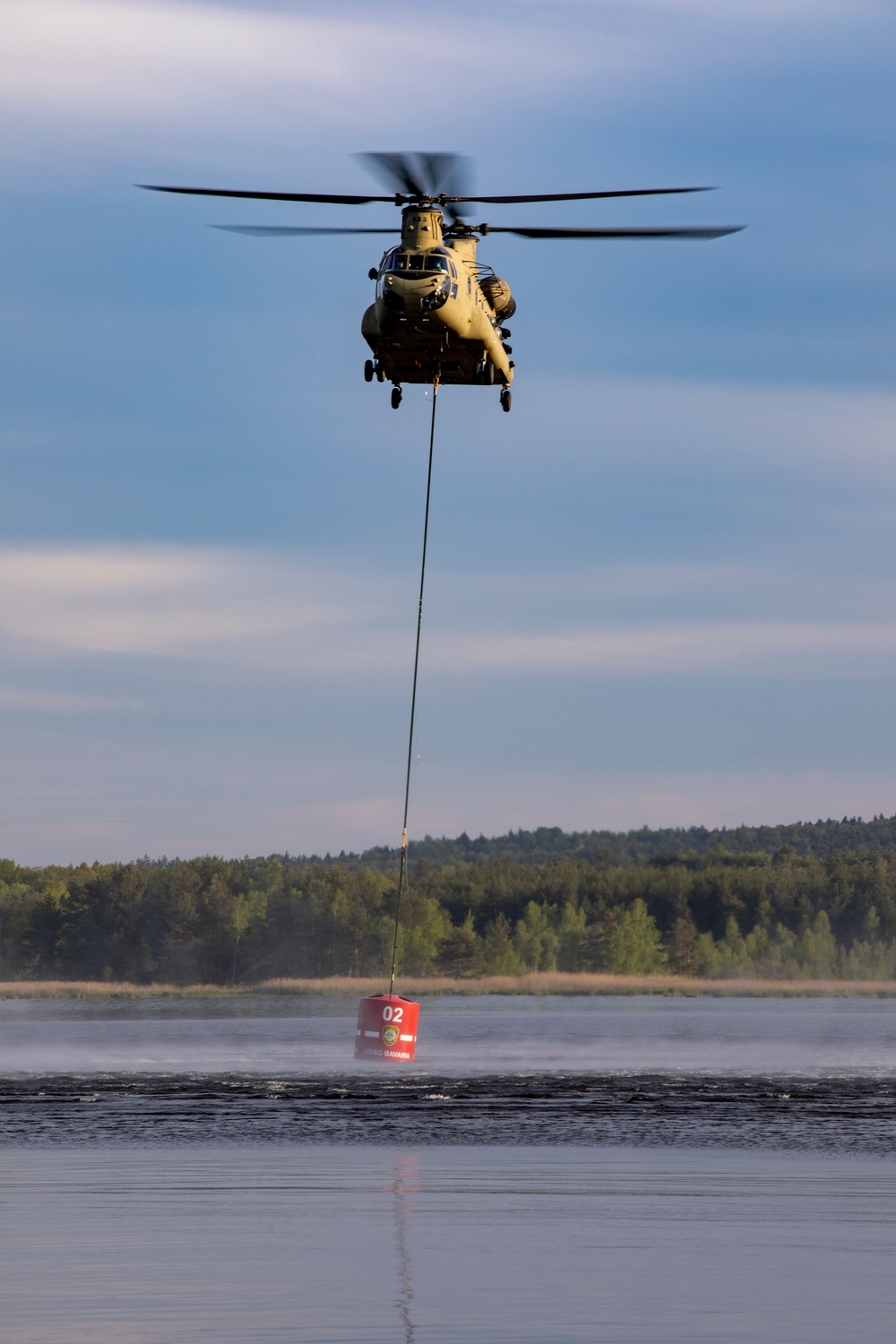 Pilots practice fire suppression support training