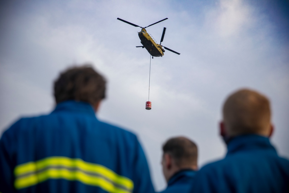 Pilots practice fire suppression support training