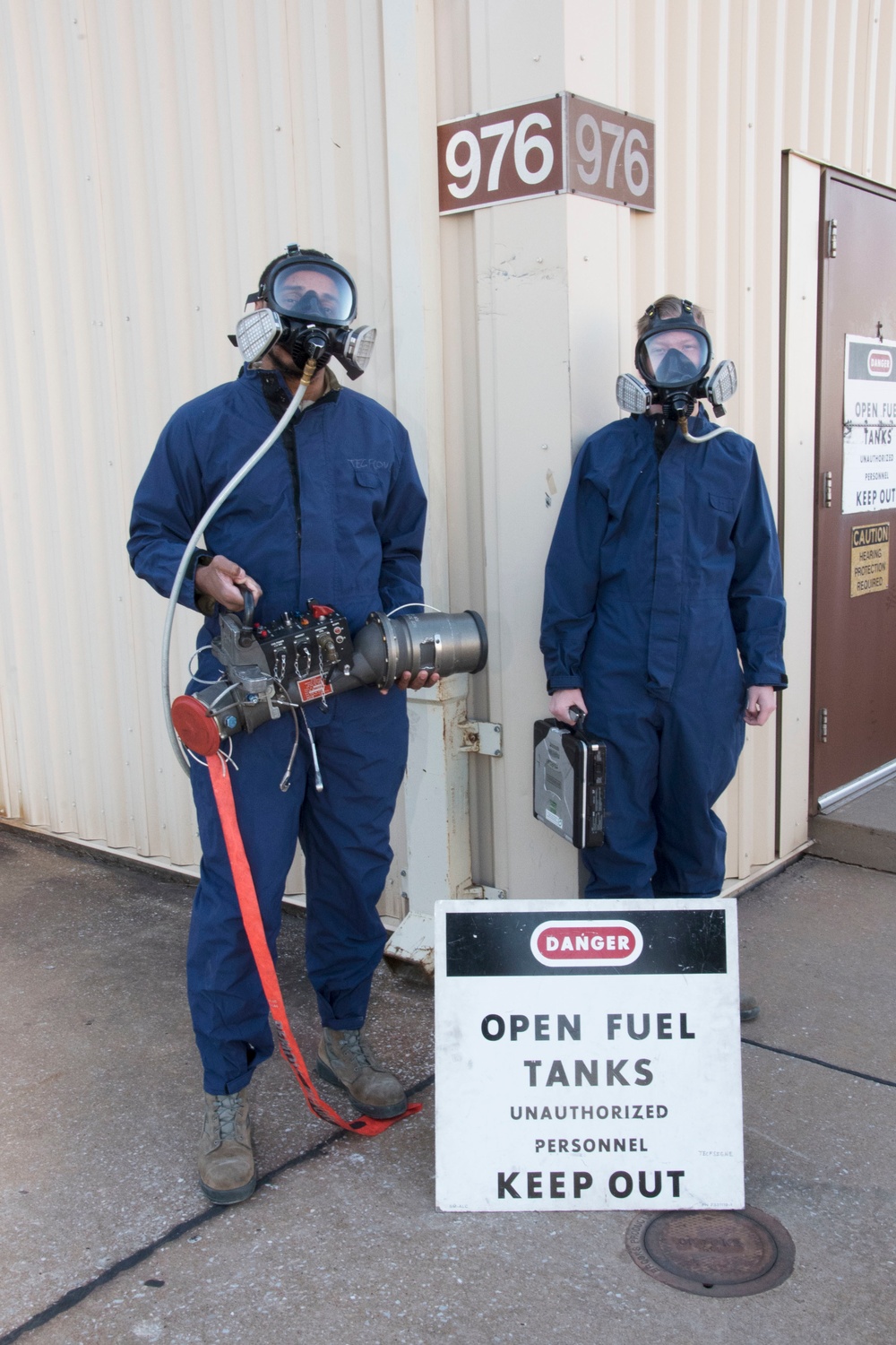 552nd ACW Fuel Systems Creates New Tool in 12 Hours