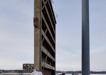 Corps completes winter maintenance at Lock and Dam 4