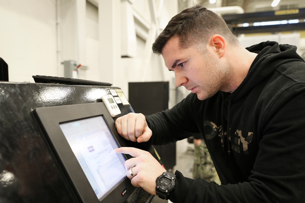 NSWC IHD, Picatinny Detachment Performs Horizontal Pull Test on Mark 169 MOD 0 Lifting Adapter