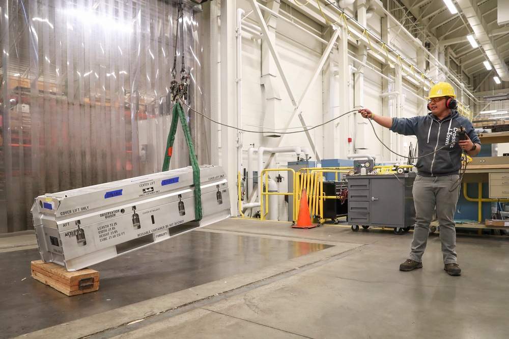 NSWC IHEODTD, Picatinny Detachment Performs Edgewise Container Drop Test