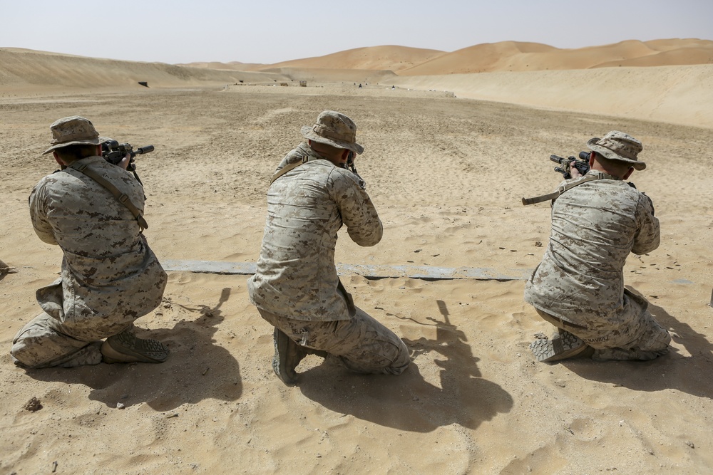 Scout snipers refine marksmanship skills in United Arab Emirates