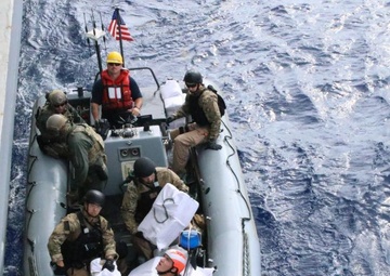 Lassen, Coast Guard, recover illegal drugs in Caribbean