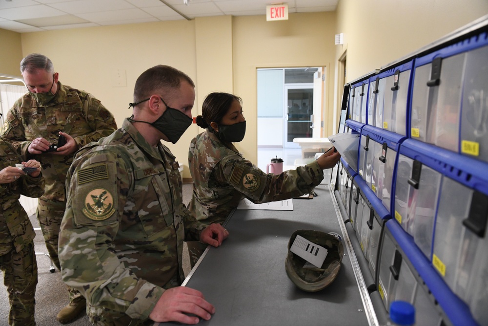 North Carolina Army and Air National Guard Medical Technicians Set Up COVID-19 Medical Support Shelter