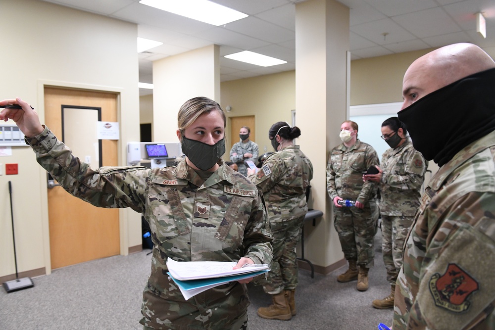 North Carolina Army and Air National Guard Medical Technicians Set Up COVID-19 Medical Support Shelter
