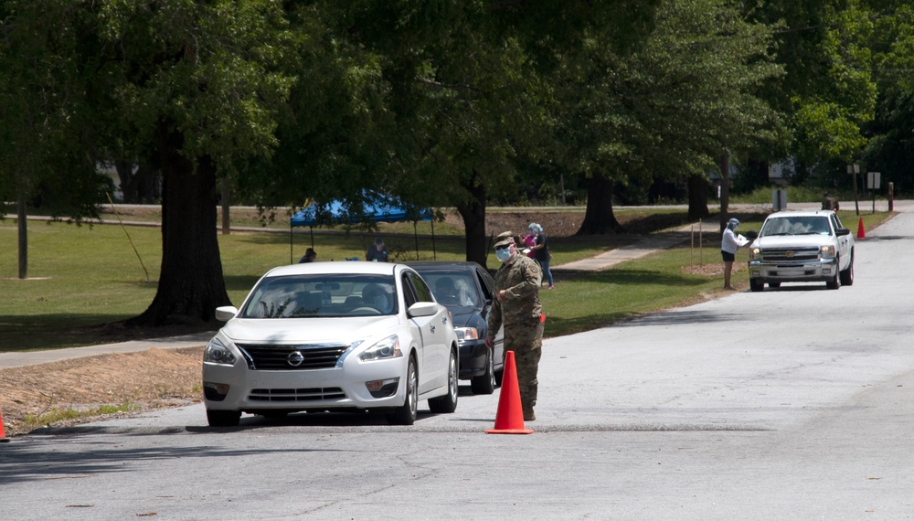 South Carolina National Guard directs traffic at Saluda testing site