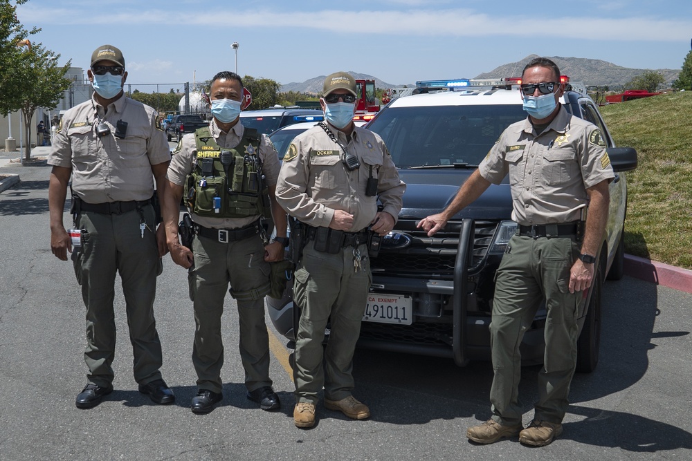 452nd AMW Honor SoCal 1st Responders with C-17 and KC-135 Flyovers