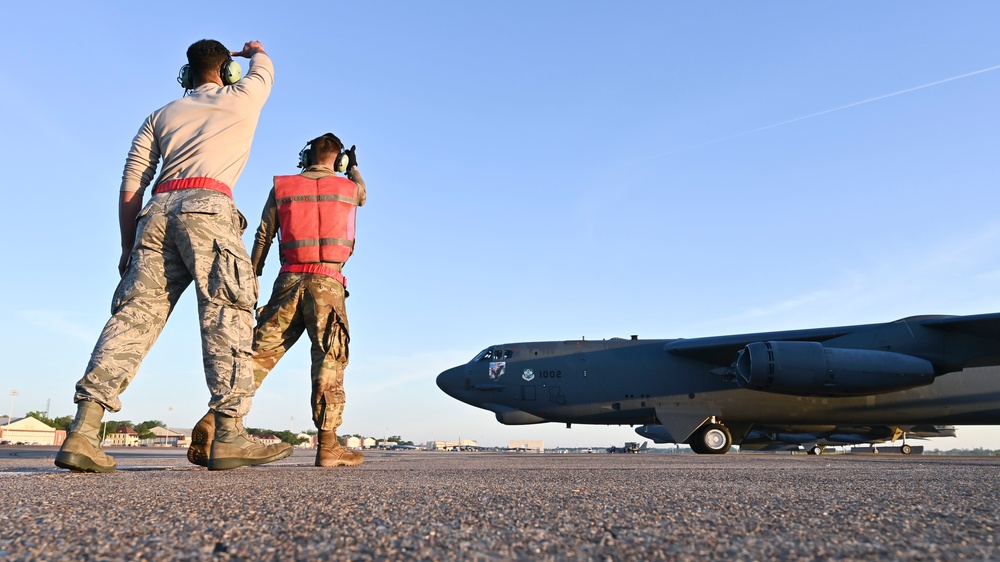 Barksdale B-52s take-off for Louisiana flyover