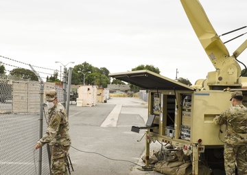 Soldiers support communication systems