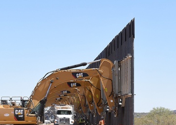 Border Barrier Construction: Yuma 3  [Image 5 of 7]