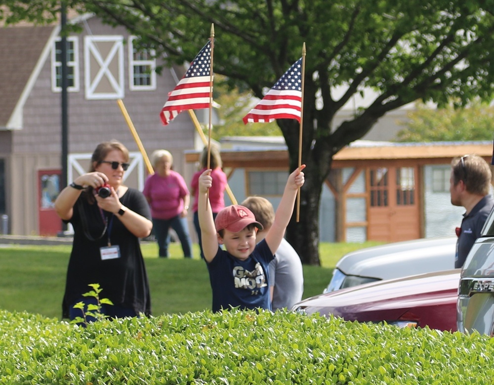 165th Airlift Wing Flyover Spectators
