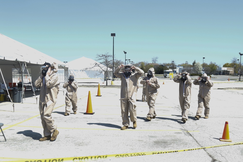 Wisconsin National Guard Soldiers and Airmen Help Support Mobile COVID-19 Testing Sites