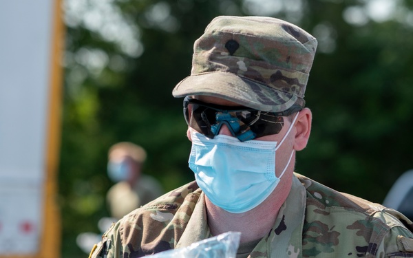 NC Guardsmen Distribute PPE across NC