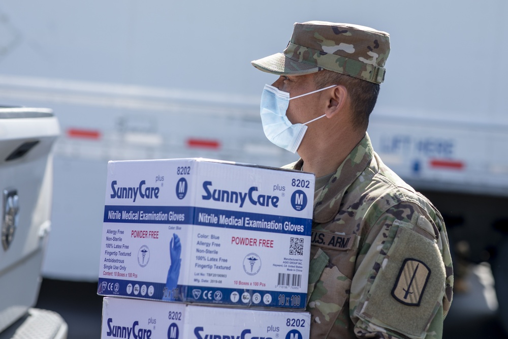 NC Guardsmen Distribute PPE across NC