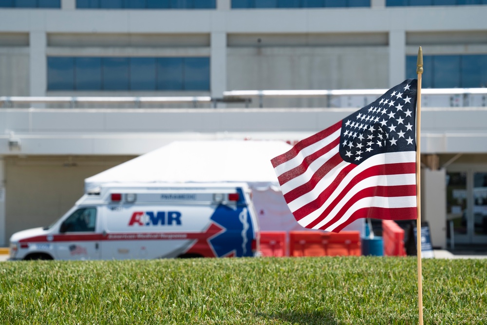 452nd AMW Honor SoCal 1st Responders with C-17 and KC-135 Flyovers