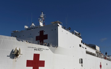 USNS Mercy Arrives in San Diego