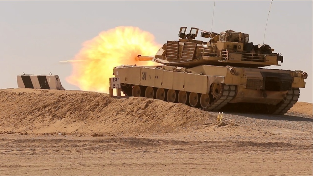 Weapons Qualification for Tank Crews in Desert