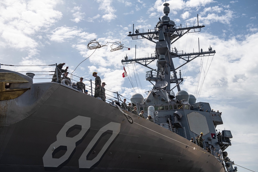 USS Roosevelt (DDG 80) arrives at Naval Station Rota, Spain