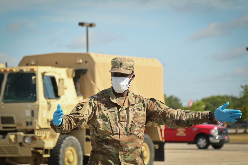 449th TAB Teams Up With Team Rubicon to Help Feed Community: COVID-19