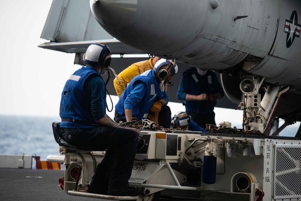 USS Ronald Reagan (CVN 76) Underway Operations