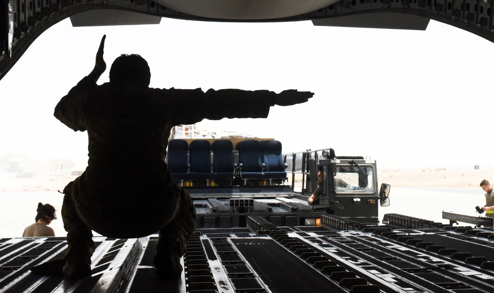 C-17s receive cargo at ASAB