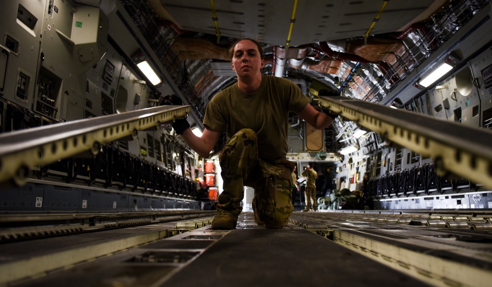 C-17s receive cargo at ASAB