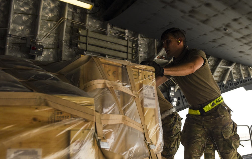 C-17s receive cargo at ASAB