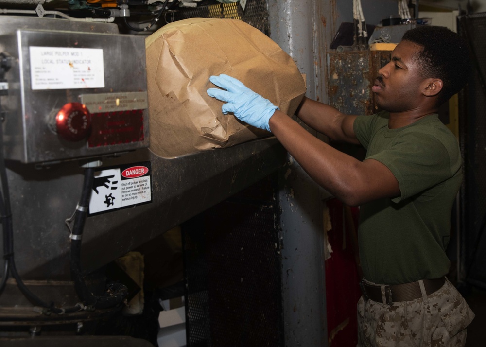 USS BATAAN (LHD 5) Galley