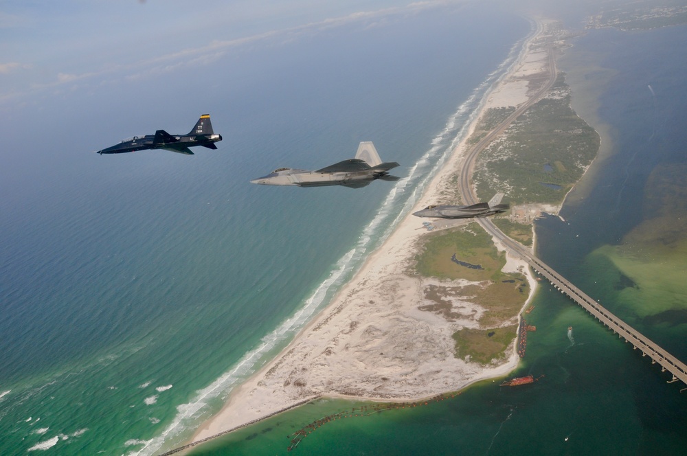 F-22, F-35 flyover Emerald Coast