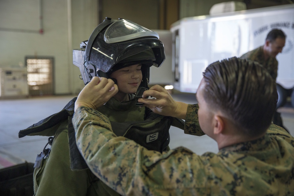 Kingman Young Marines Visit MCAS Yuma