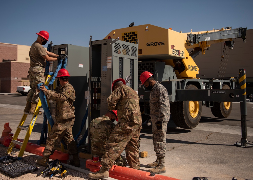 RED HORSE: heavy construction, self-sufficient, rapidly deployable force