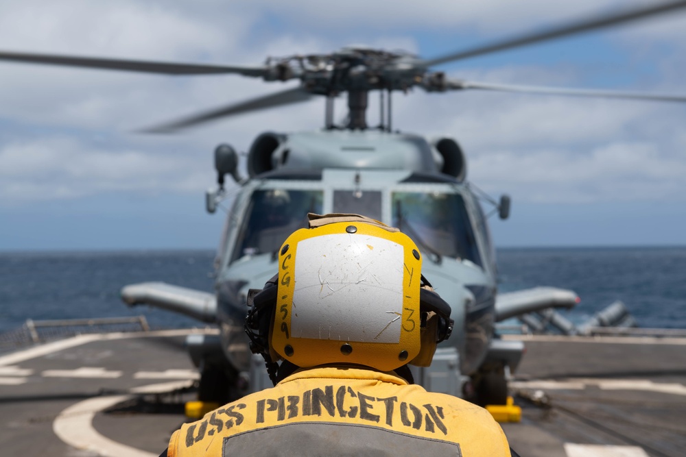 USS Princeton, HSM 73 conduct flight operations