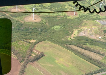 Team Hickam conducts Hawaii flyover honoring those who 'flatten the curve'