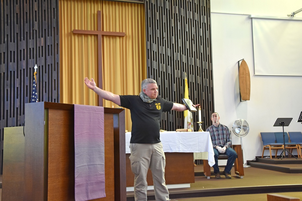 Chapel offers physically distanced sacrament