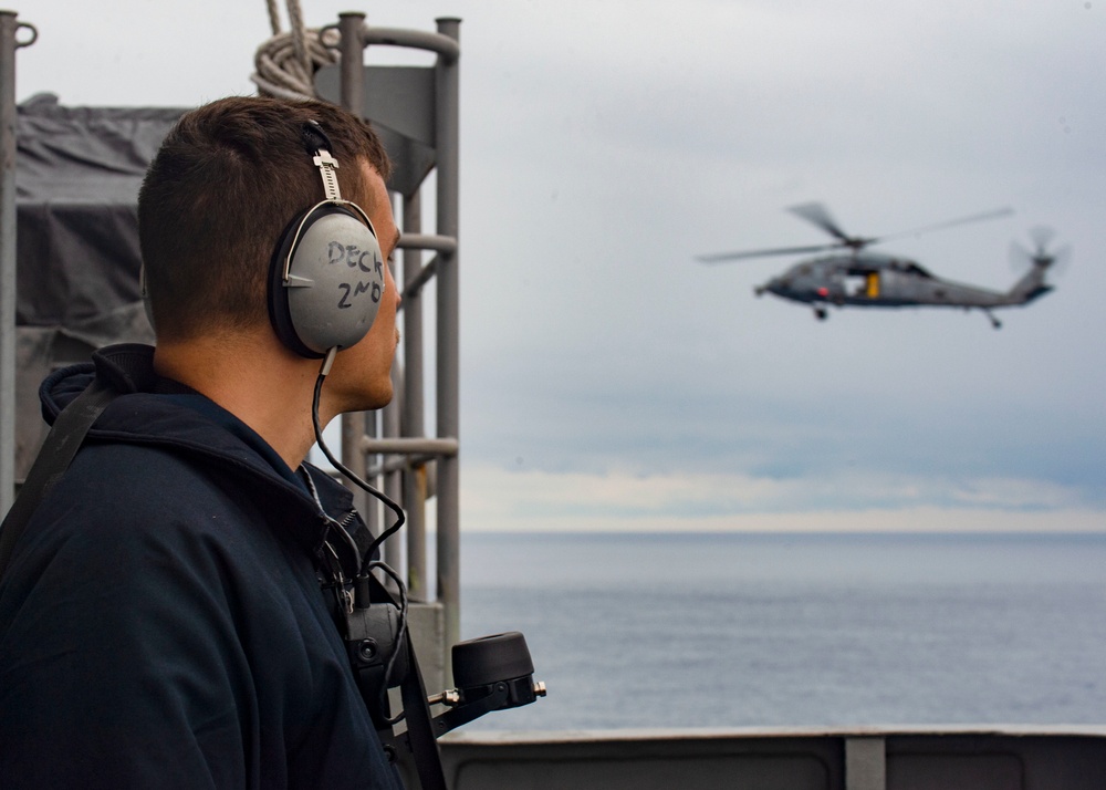 USS Harry S. Truman (CVN 75) transits the Atlantic Sea