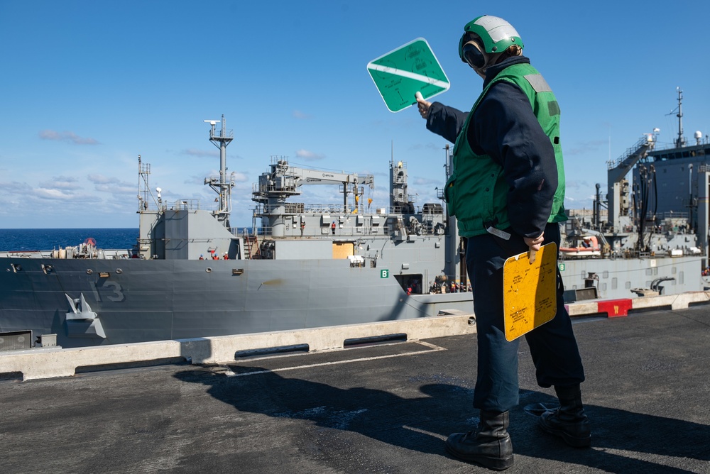 USS Harry S. Truman (CVN 75) transits the Atlantic Ocean