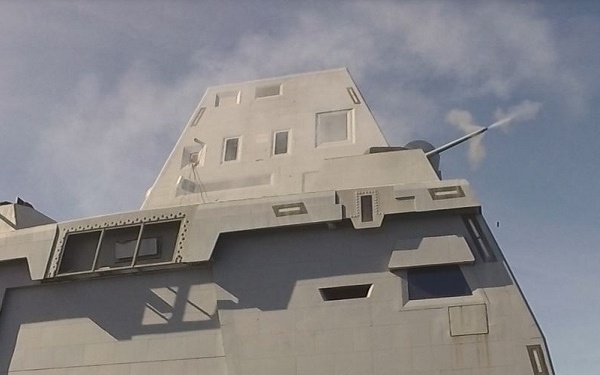 USS Zumwalt Completes First Live Fire Test