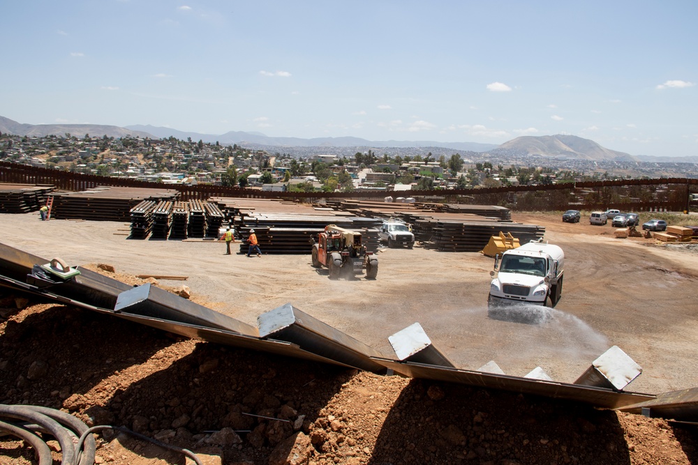 Corps continues to build San Diego 4 border barrier project