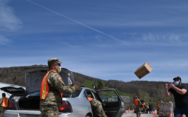 VTNG Food Distribution in Peru, Vt.