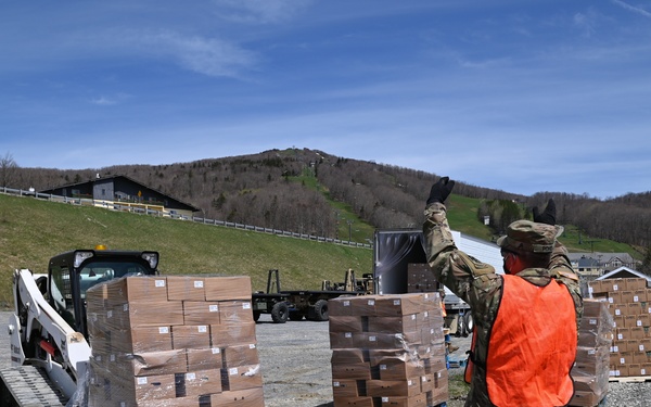 VTNG Food Distribution in Peru, Vt.
