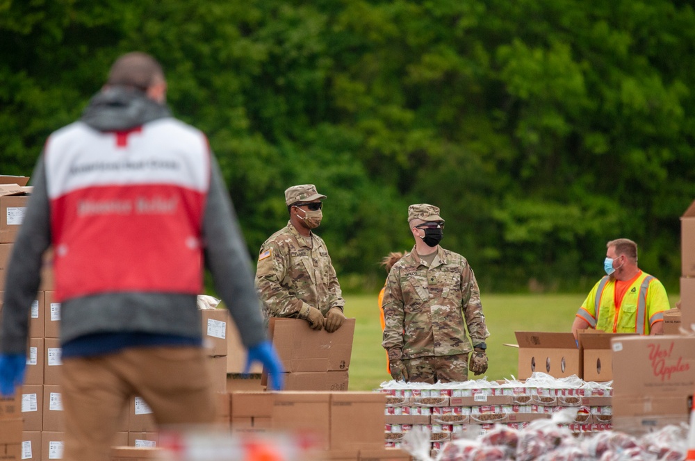 Delaware National Guard feeds families in First State