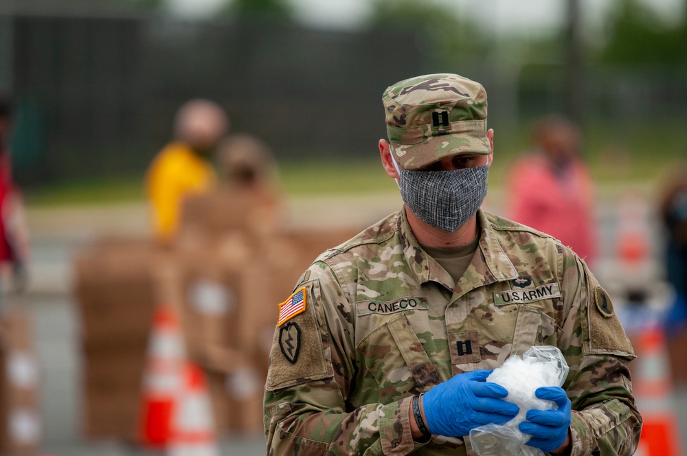 Delaware National Guard feeds families in First State