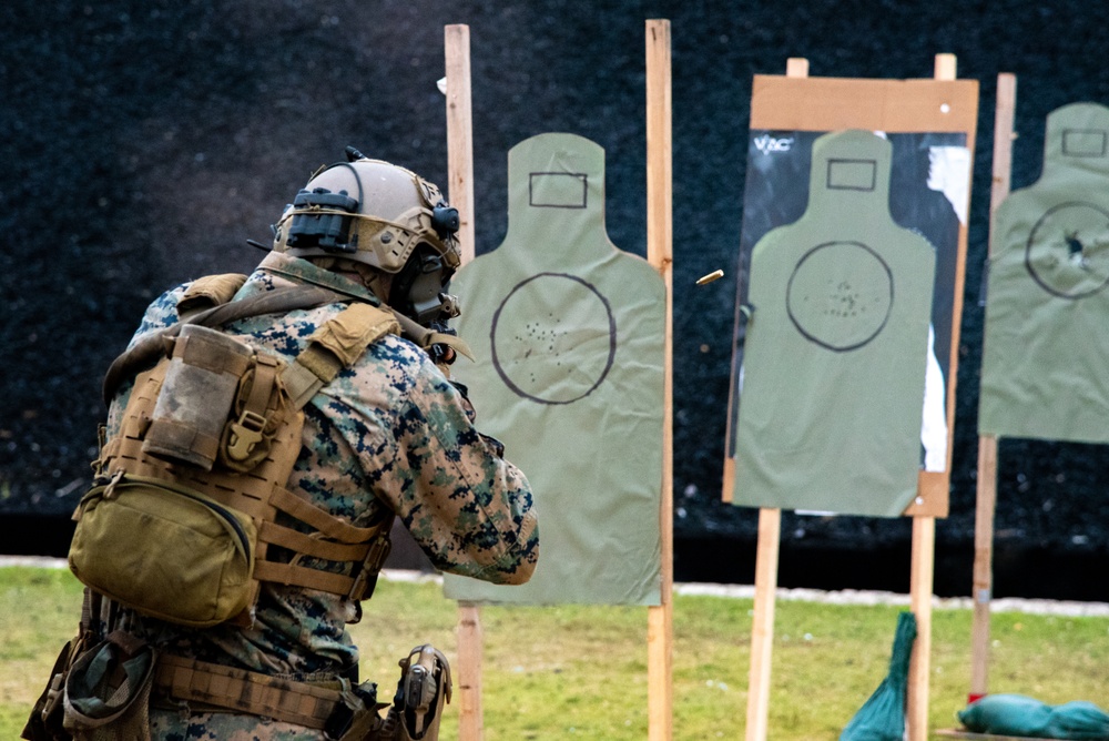 Under Pressure: 31st MEU MRF Marines conduct CQT qualification