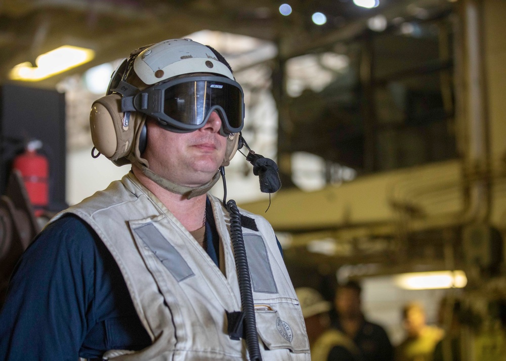 Well Deck Operations USS Bataan (LHD 5)