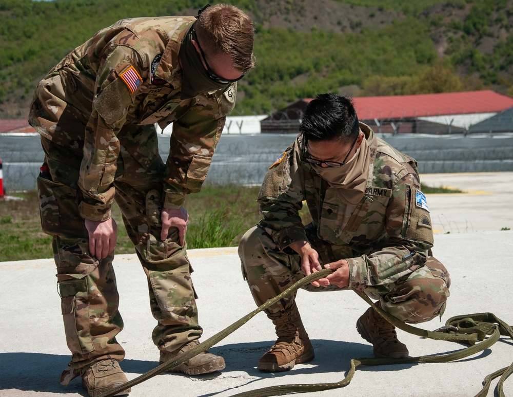 KFOR RC-E Task Force Aviation trains Maneuver Battalion on sling load operations