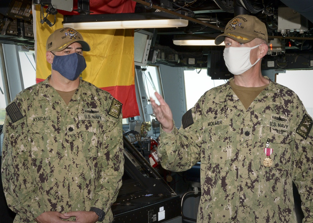 USS Roosevelt (DDG 80) Holds Change of Command Ceremony