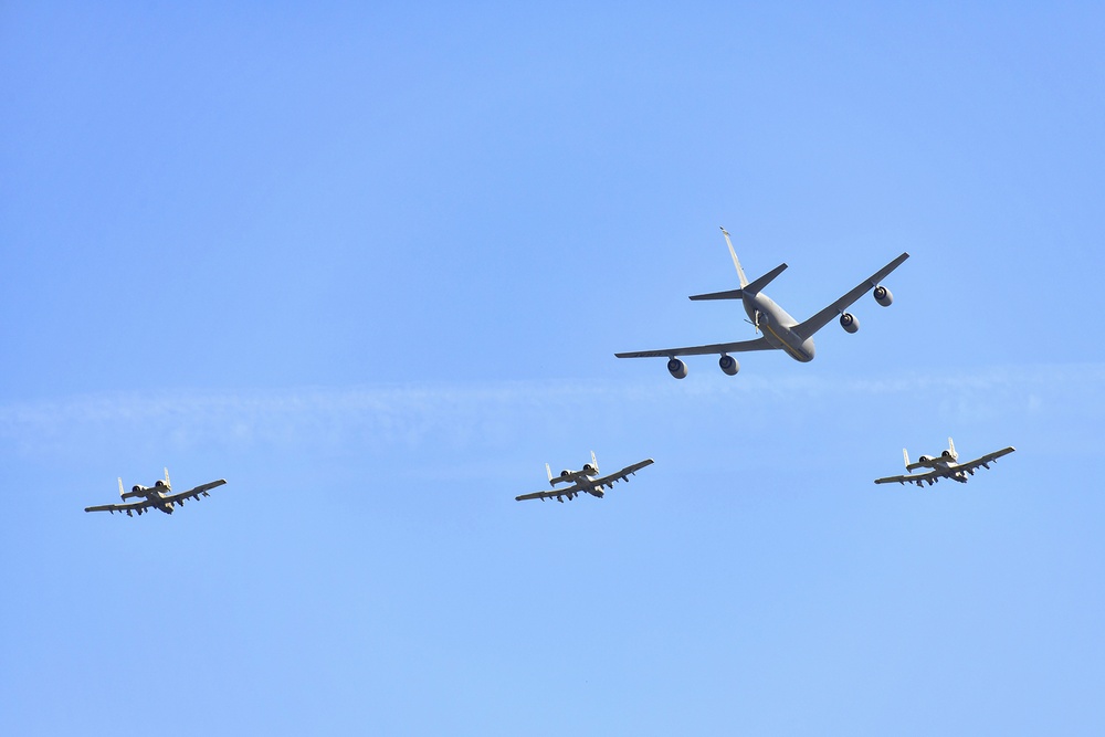 Mixed Formation During Michigan Strong Flyover