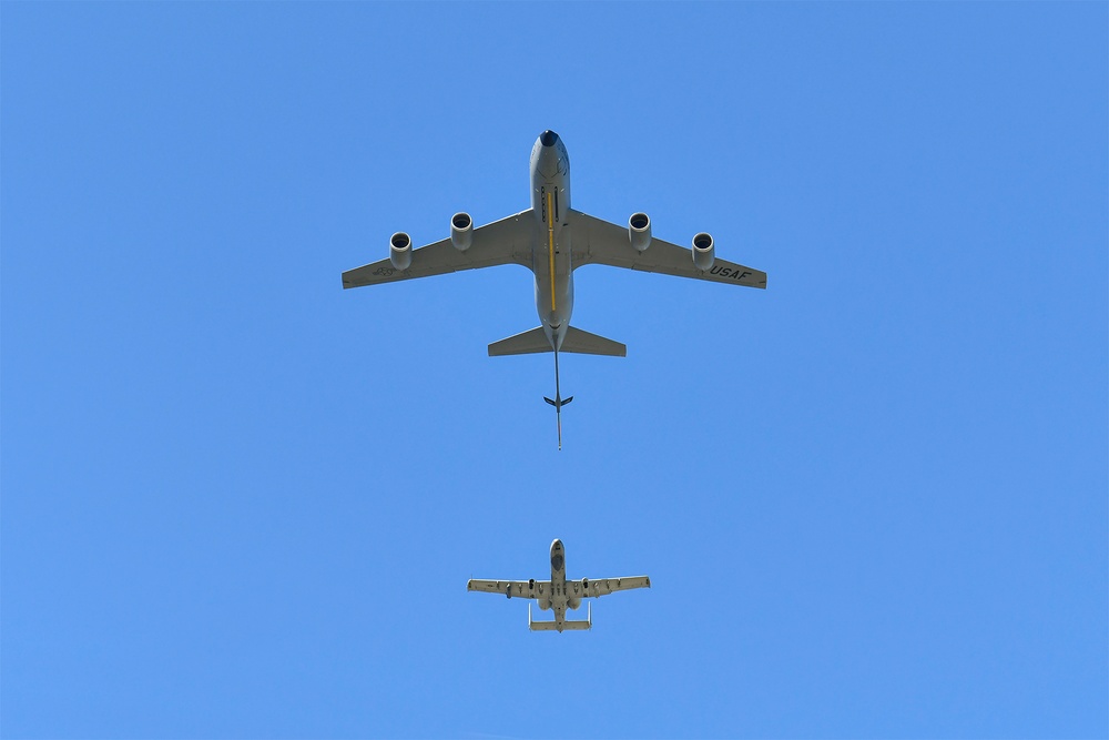 Mixed Formation During Michigan Strong Flyover