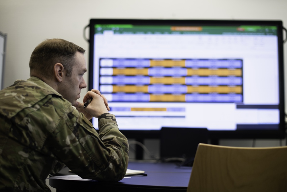 Strengthening force protection: 435 CRSS air advisors provide Bulgarian air force a way forward